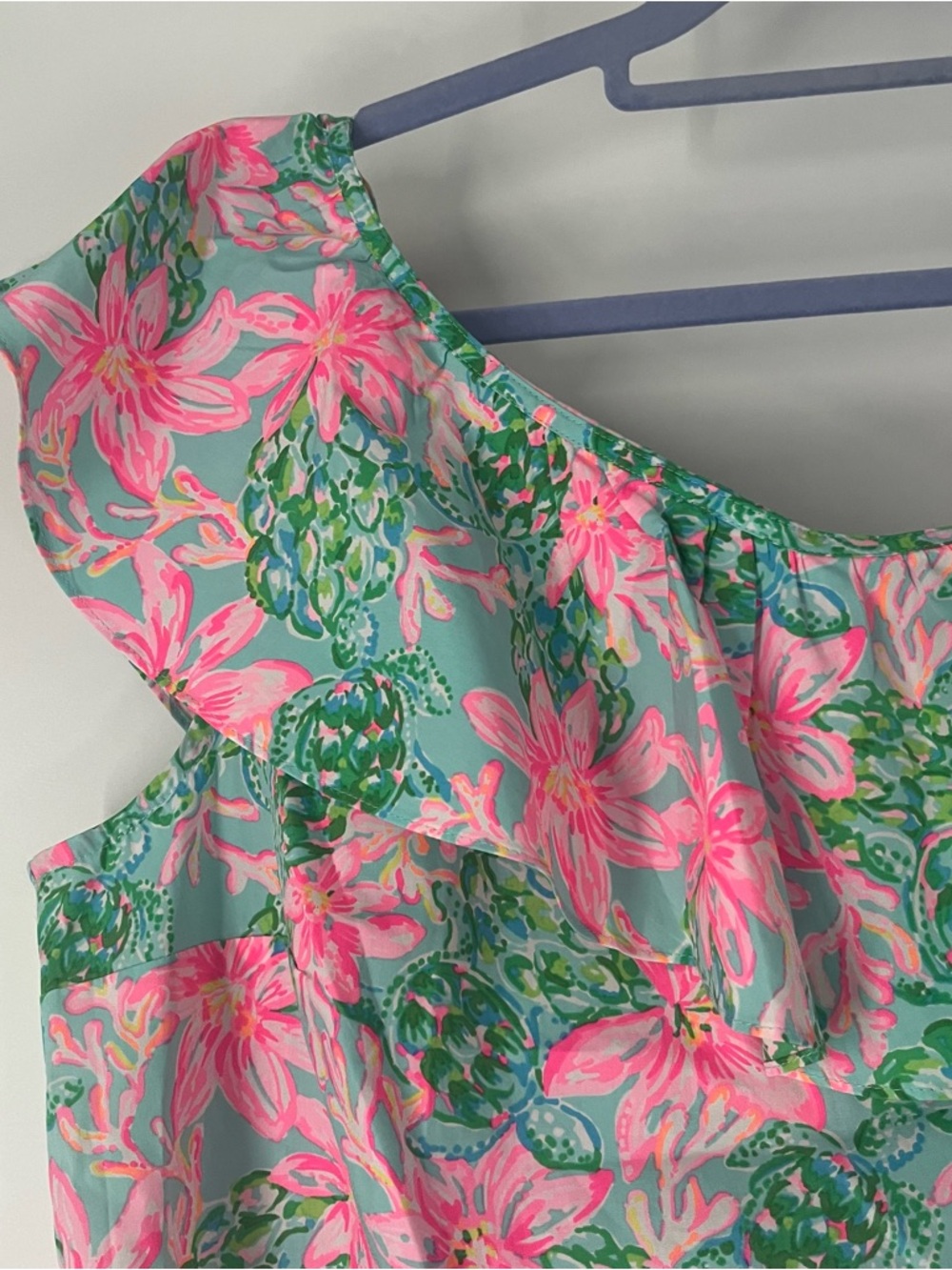 Lilly Pulitzer Zeldie One Shoulder Ruffle Top Surf Blue So Shellegant XL NWT - Picture 4 of 10